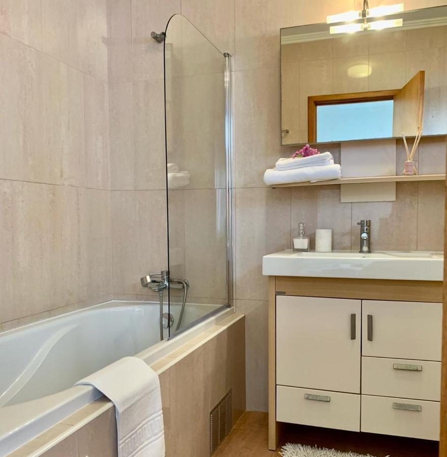 Yellow Five Apartment Ponta Delgada  Ngoại thất bức ảnh